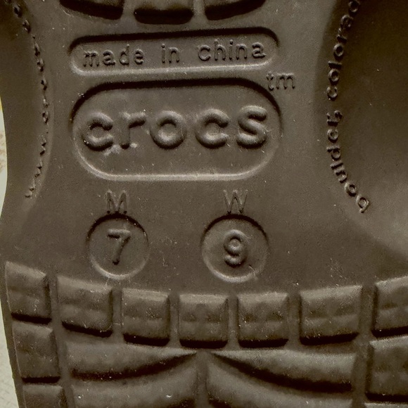 CROCS Dark Brown Lined - Picture 4 of 6
